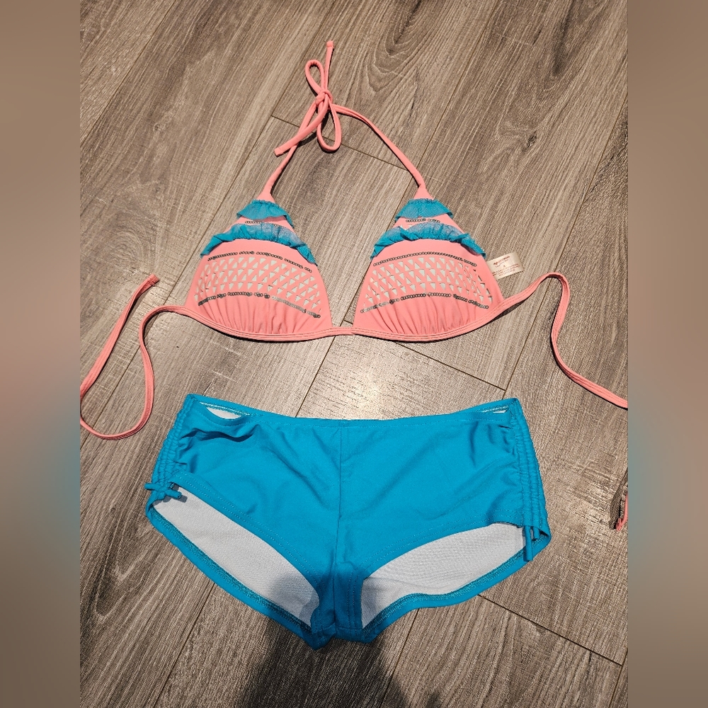 Arizon pink & blue two piece boy short halter top bikini size medium